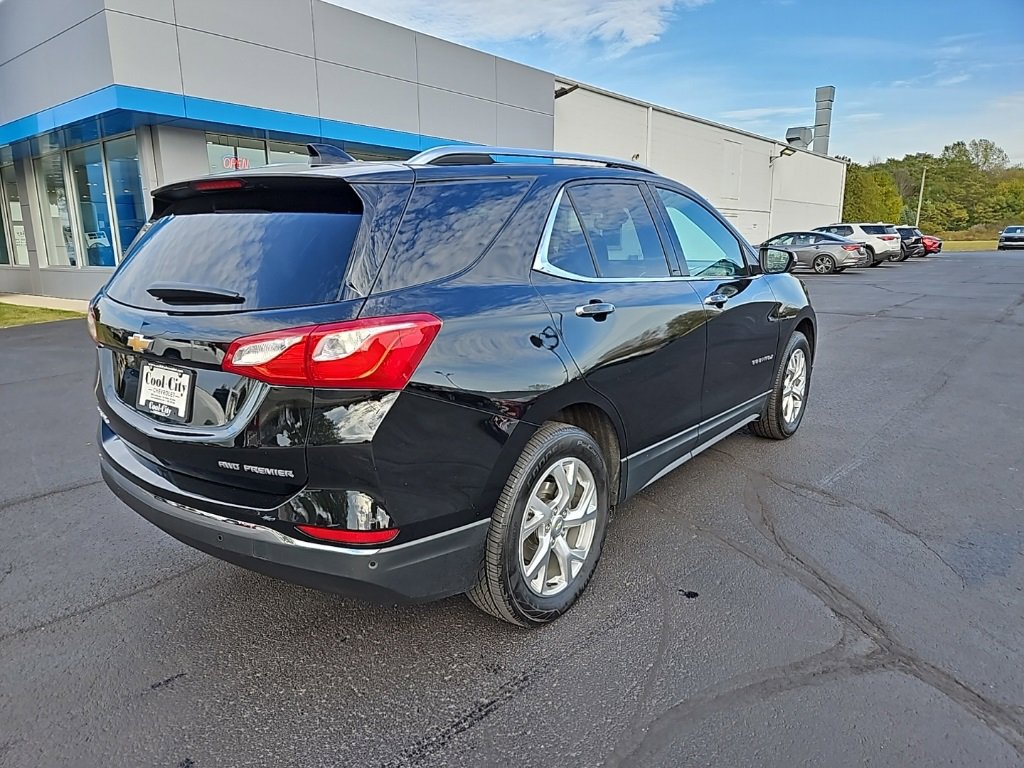 2020 Chevrolet Equinox Premier photo 3