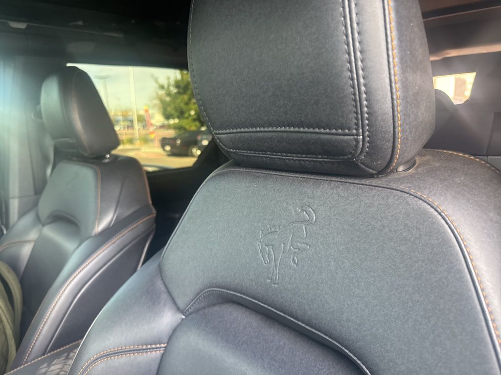 2024 Ford Bronco Badlands photo 4