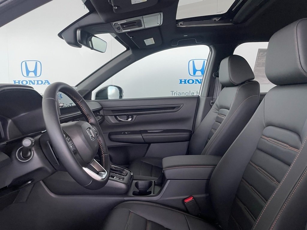 2026 Honda CR-V Hybrid Sport-L photo 11