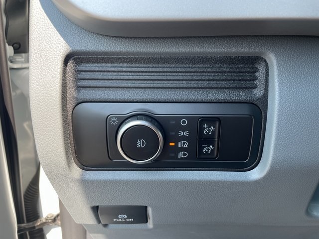 2025 Ford F-350 photo 19