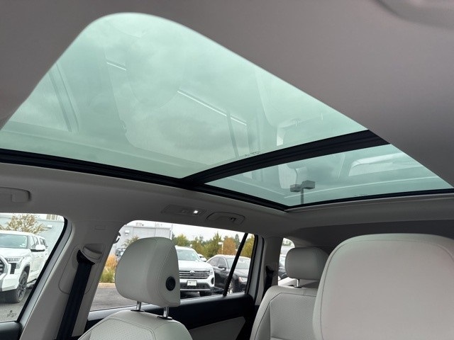 2021 Volkswagen Tiguan SE photo 10