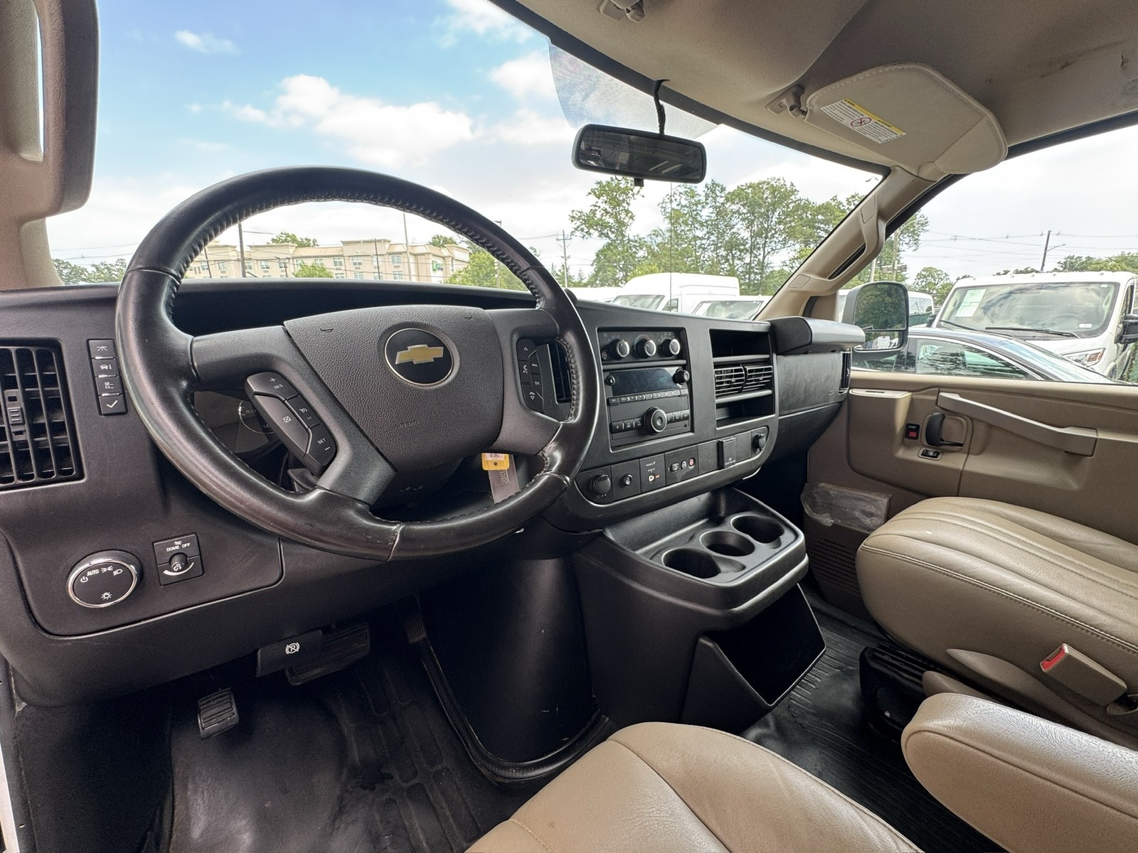 2020 Chevrolet Express Cargo Work Van 2500 photo 10