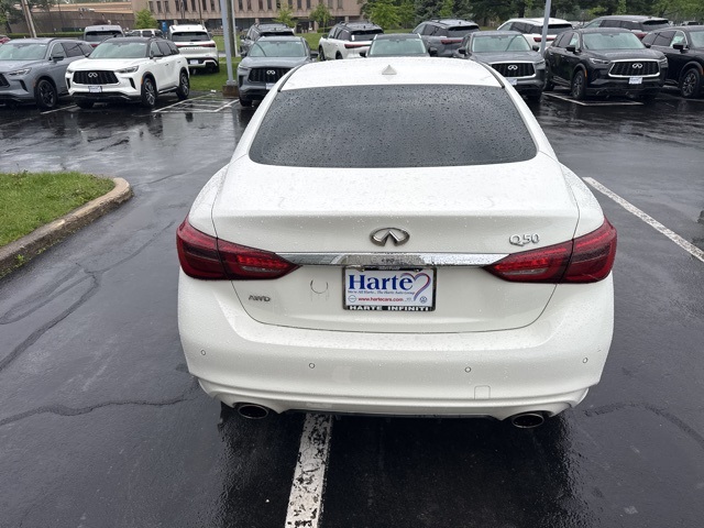 2022 Infiniti Q50 LUXE photo 4
