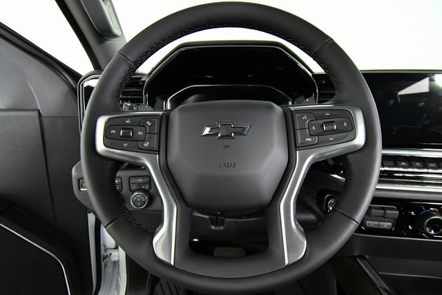 2025 Chevrolet Silverado 1500 LT Trail Boss High Country photo 2