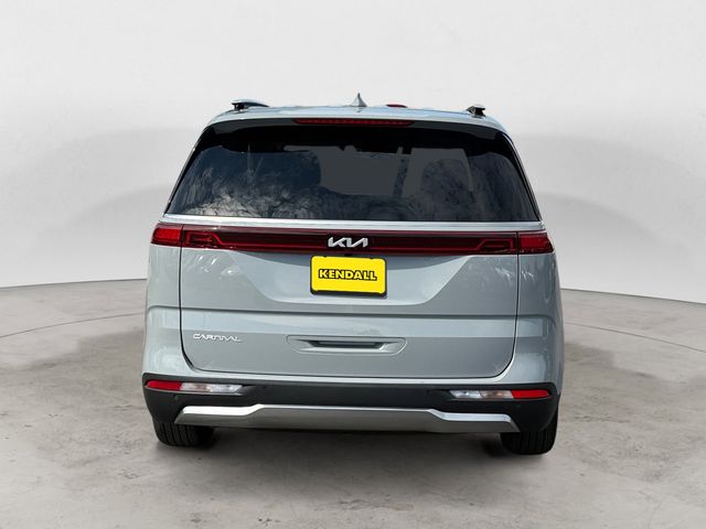 2024 Kia Carnival SX Prestige photo 4