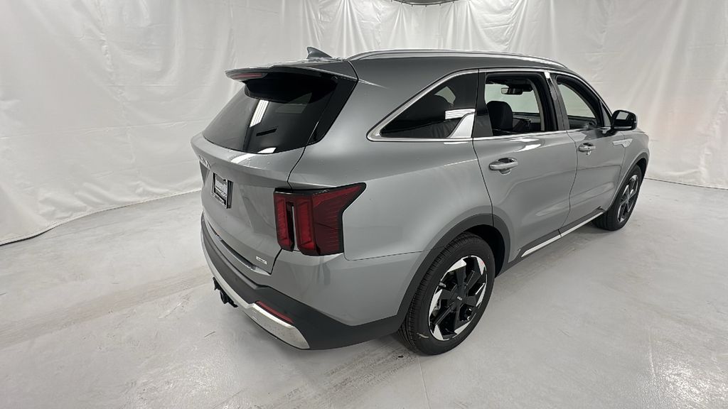 2026 Kia Sorento Hybrid EX photo 3