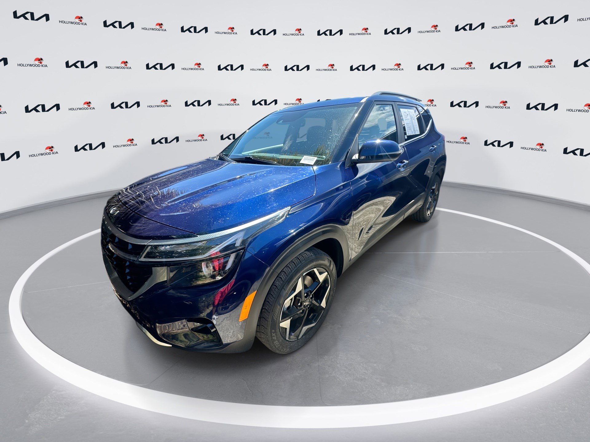 2024 Kia Seltos EX photo 4