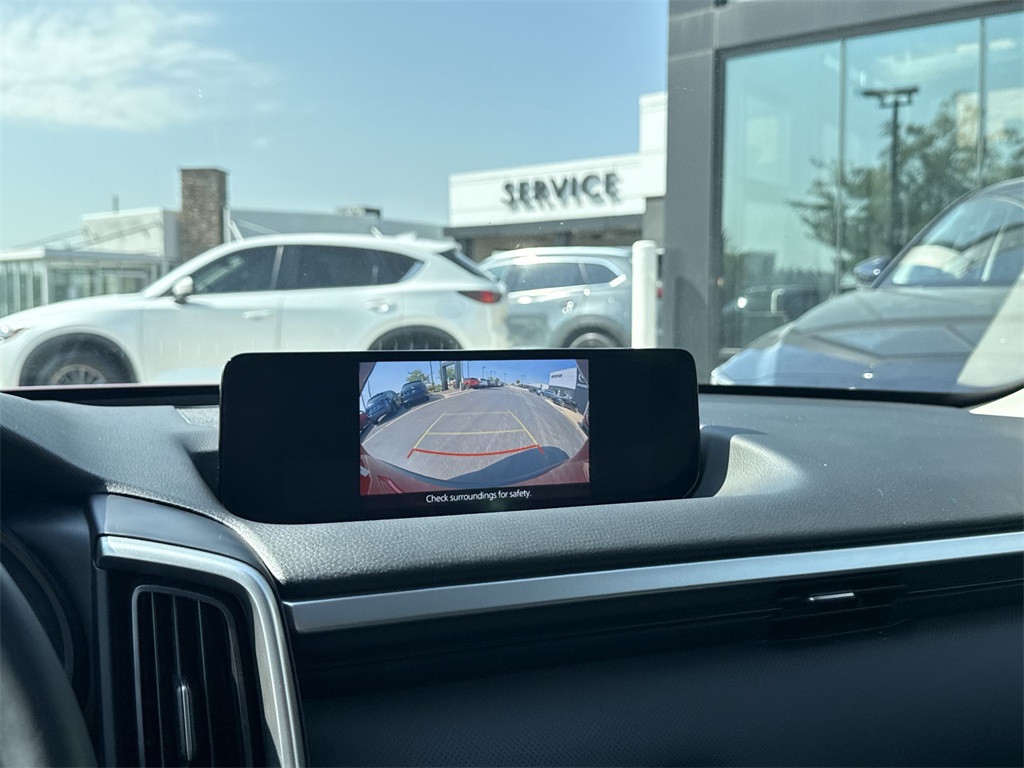 2025 MAZDA CX-50 - Image 16