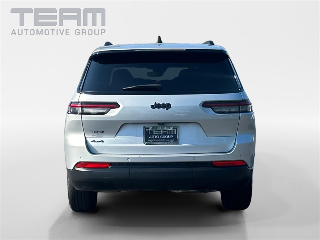 2024 Jeep Grand Cherokee Altitude photo 4