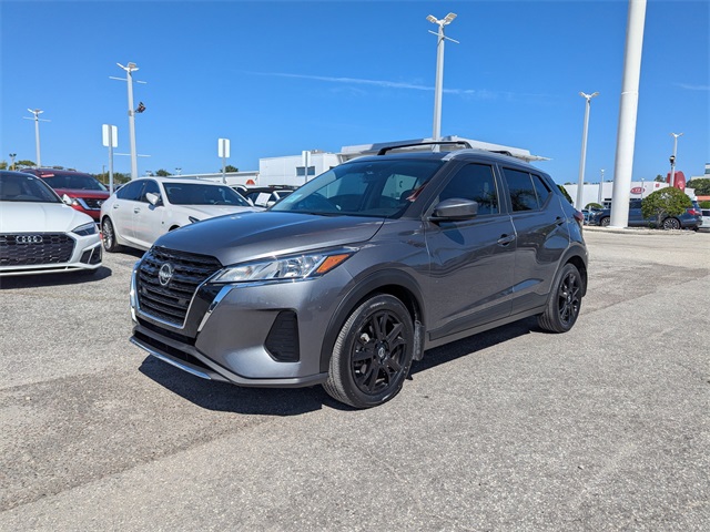 2024 Nissan Kicks SV photo 2