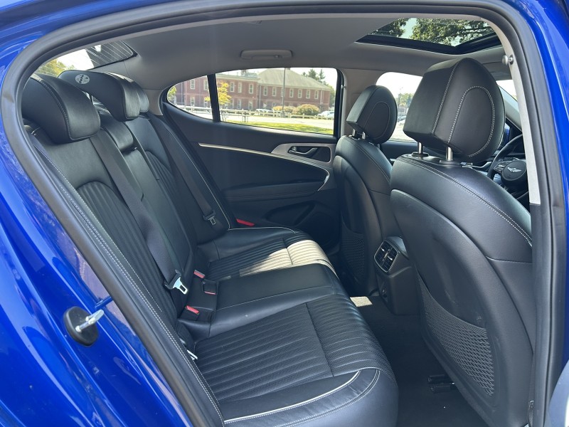 2021 Genesis G70 3.3T photo 25