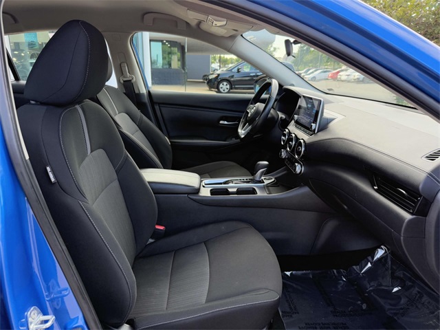 2022 Nissan Sentra SV photo 13