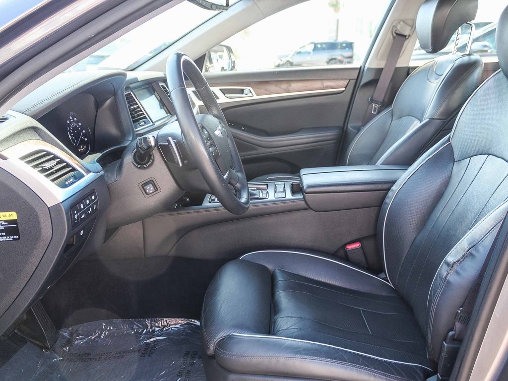 2015 Hyundai Genesis 5.0 photo 19