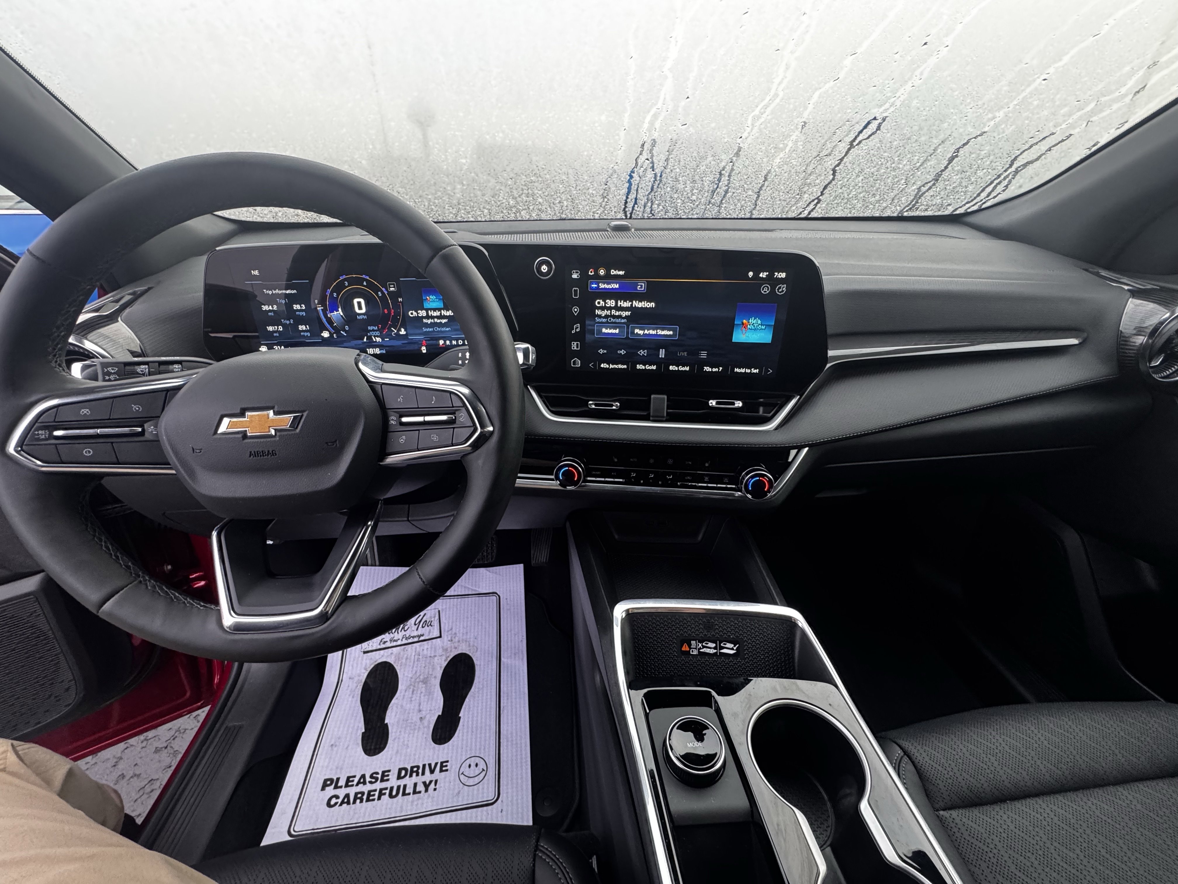2026 Chevrolet Equinox LT photo 4