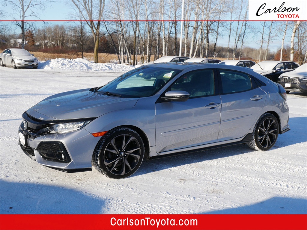 2017 Honda Civic Hatchback Sport Touring's photo