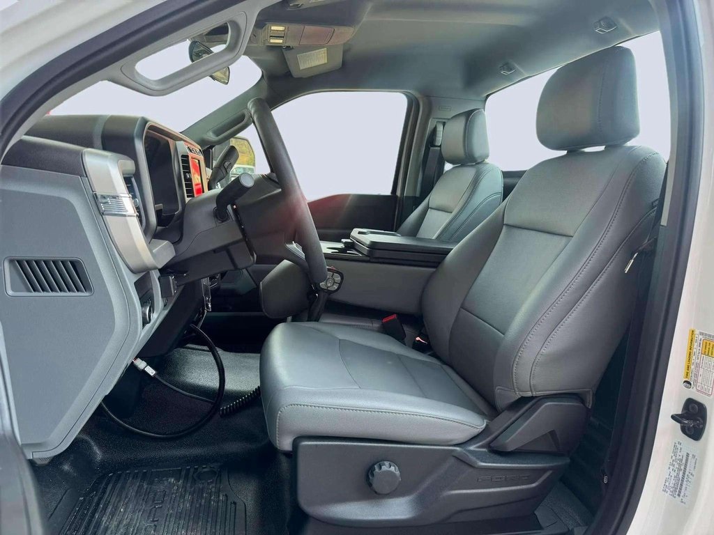 2024 Ford F-250 XL photo 17