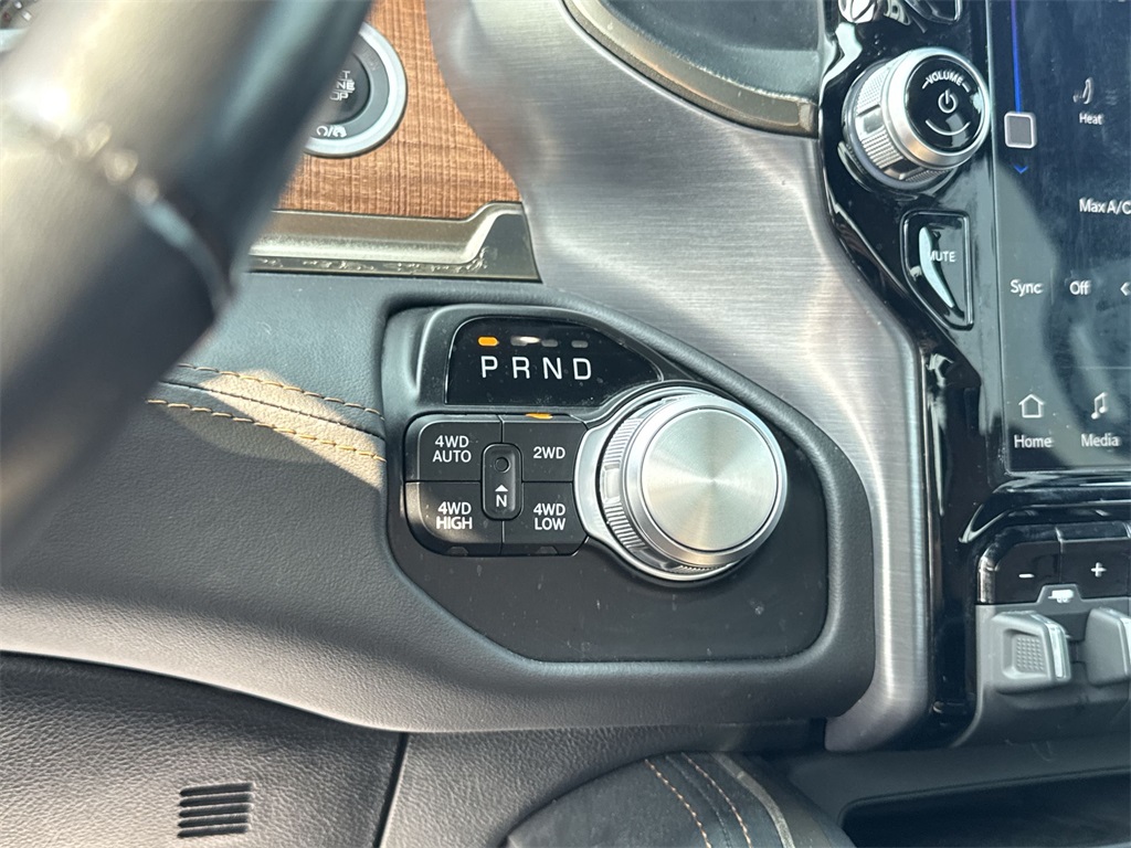 2022 Ram 1500 Laramie Longhorn photo 26