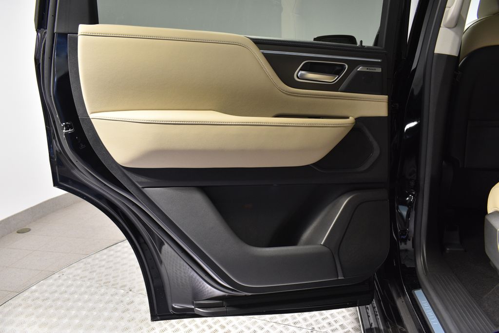 2026 Infiniti QX80 Pure photo 24