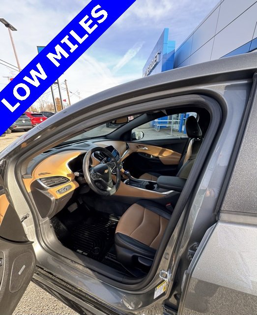 Used 2017 Chevrolet Volt Premier with VIN 1G1RB6S58HU118369 for sale in North Jackson, OH