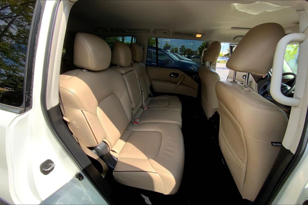 2018 Nissan Armada SL photo 26