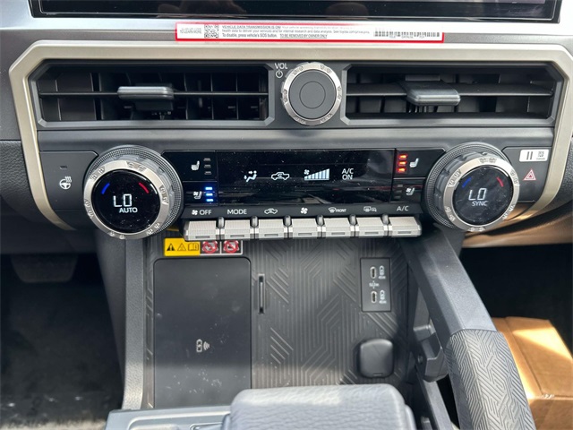 2025 Toyota Tacoma TRD Off-Road 4x4 Double Cab photo 12