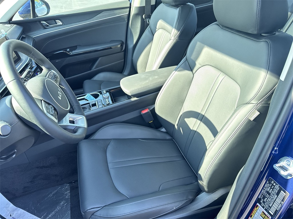 2026 Kia K5 EX photo 17