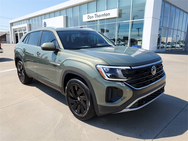 2026 Volkswagen Atlas Cross Sport SE w/Tech