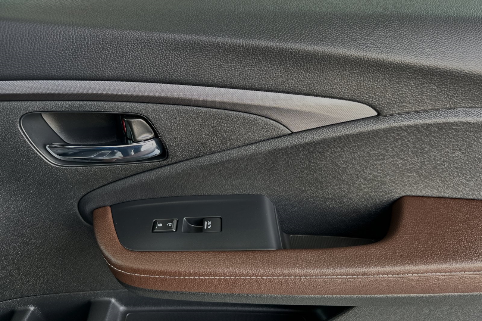 2025 Honda Ridgeline RTL photo 17
