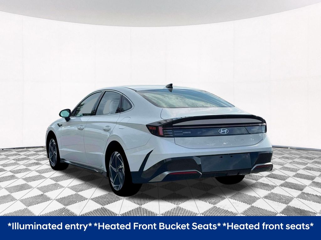 2026 Hyundai Sonata SEL Sport photo 4