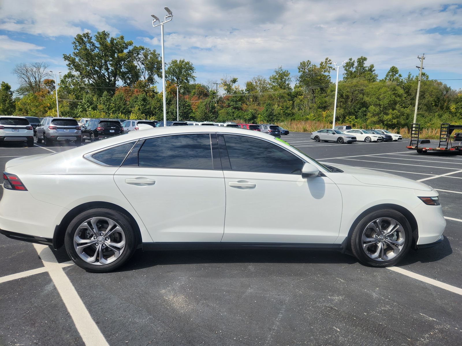2023 Honda Accord Hybrid EX-L photo 7
