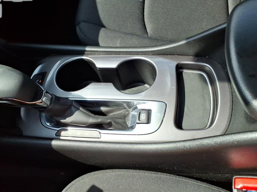 2023 Chevrolet Malibu LS photo 21