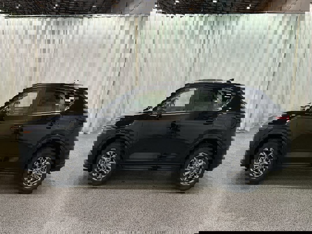 2025 Mazda CX-5 2.5 S Preferred photo 4