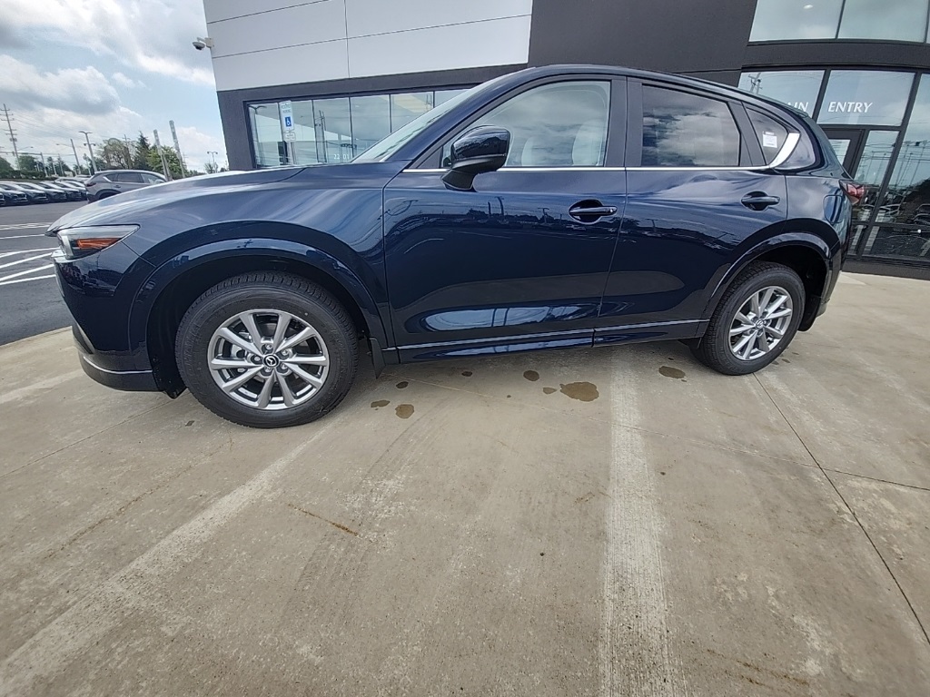 2025 Mazda CX-5 2.5 S Preferred photo 6