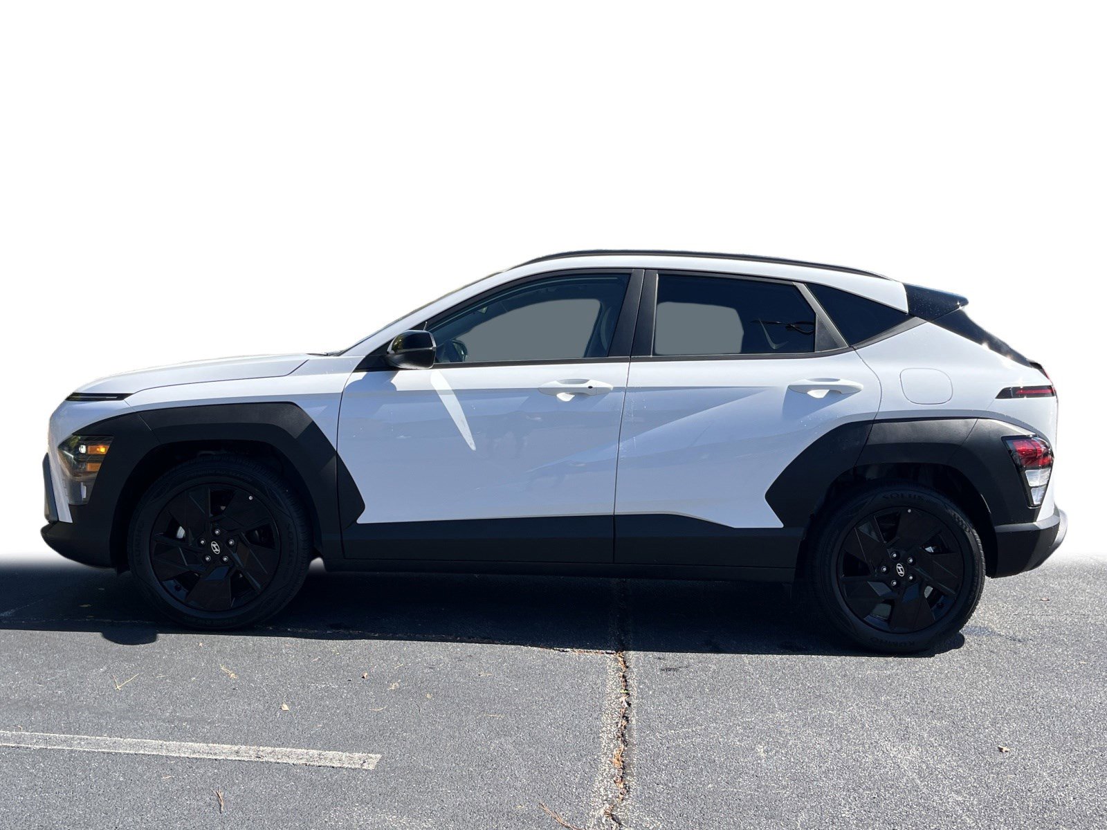 2026 Hyundai Kona SEL photo 2