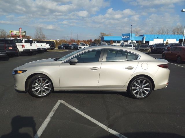 2025 Mazda Mazda3 2.5 Preferred Base photo 3