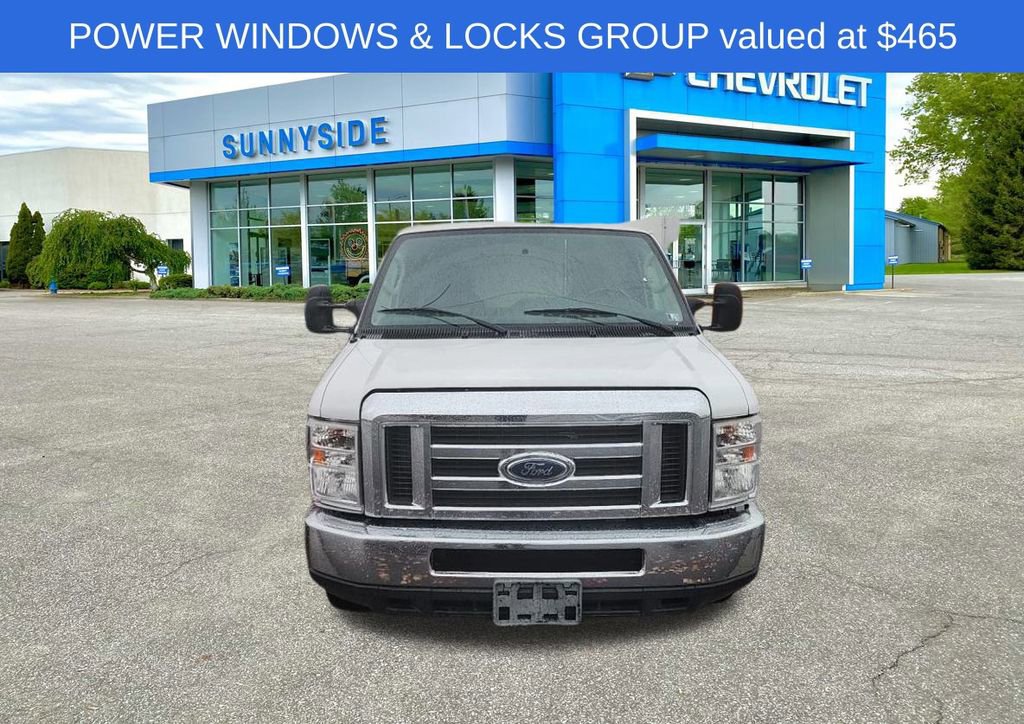 2017 Ford E-350 photo 2