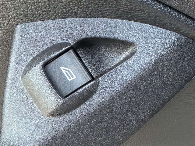 2018 Ford Escape SE photo 30