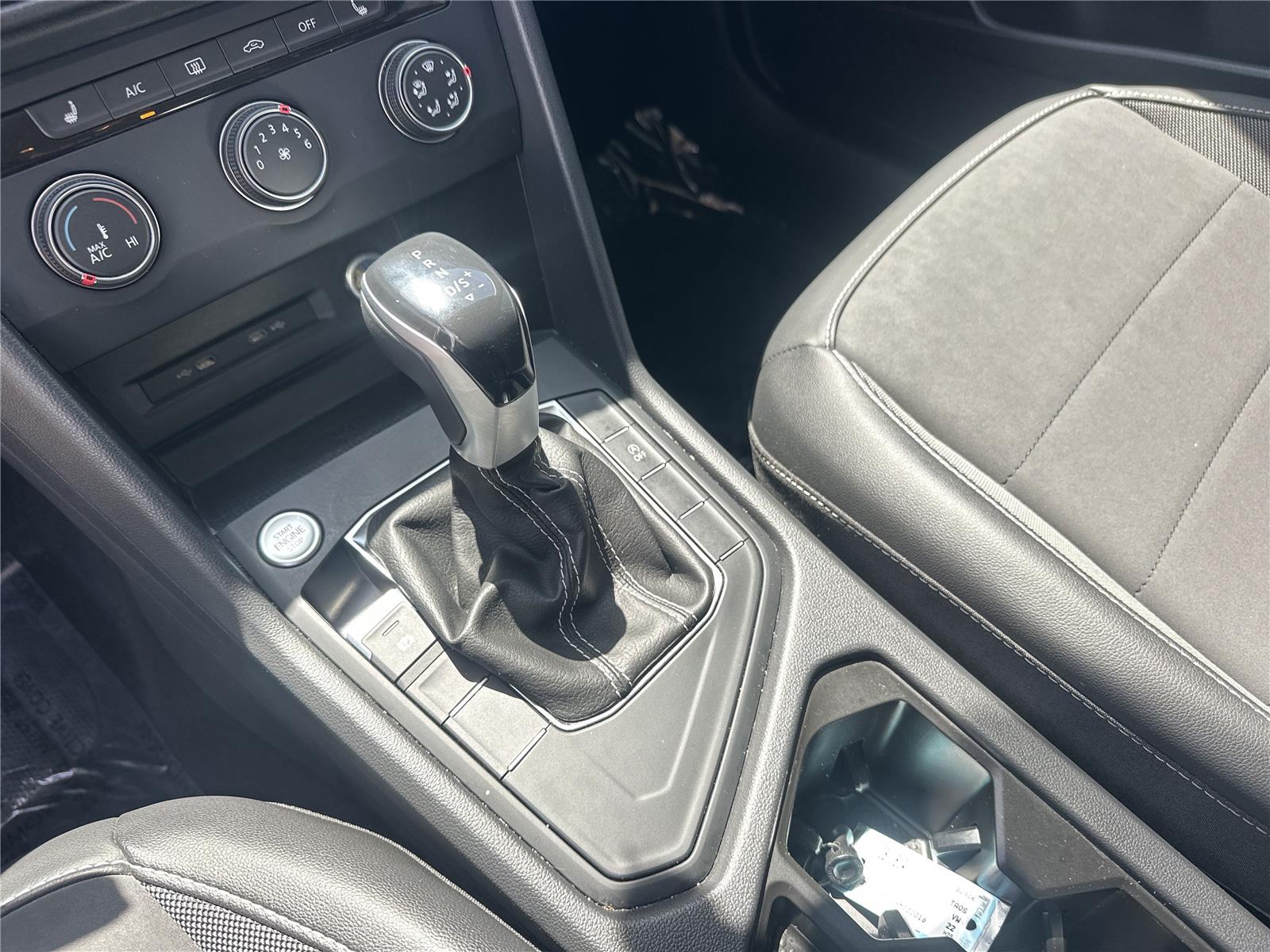 2022 Volkswagen Taos SE photo 12