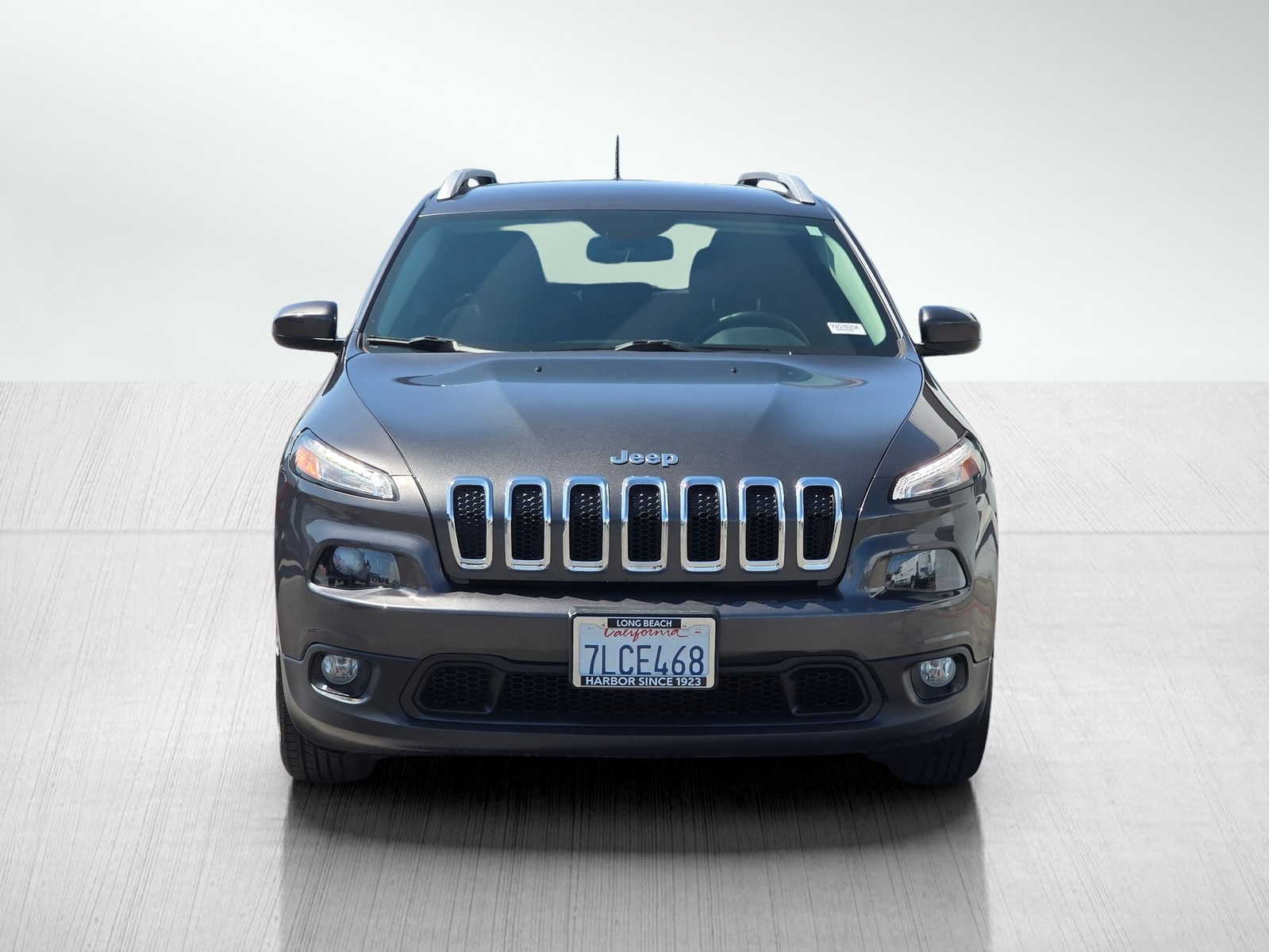 Used 2015 Jeep Cherokee Latitude with VIN 1C4PJLCB9FW670162 for sale in Lakewood, CA