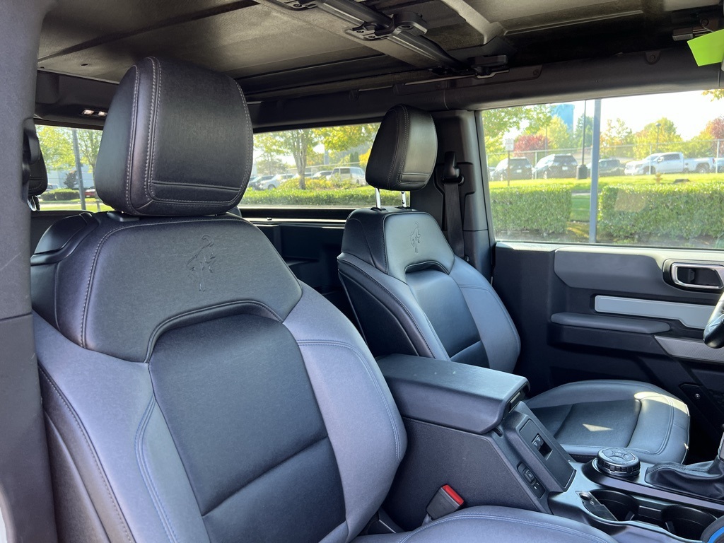 2023 Ford Bronco Black Diamond photo 28