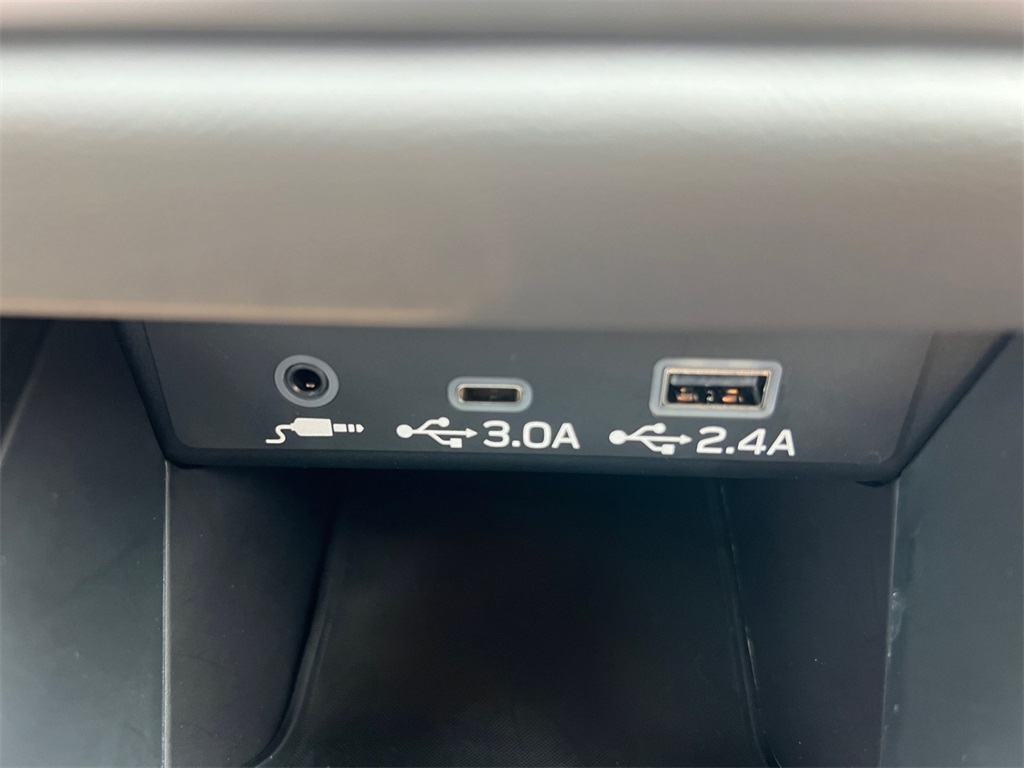 2023 Subaru Outback Onyx Edition photo 22