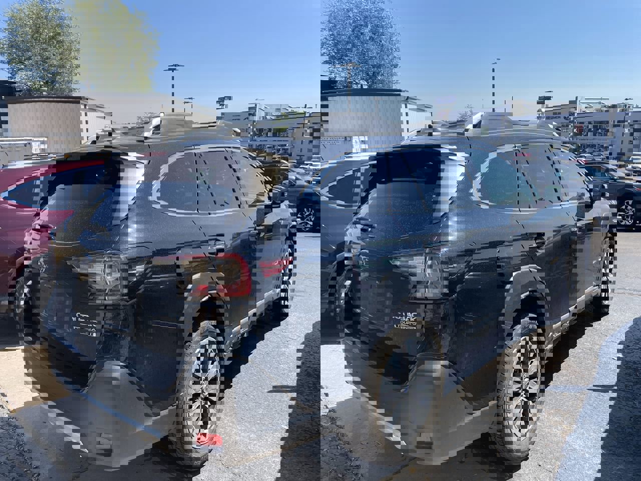 2023 Subaru Outback Touring XT photo 2
