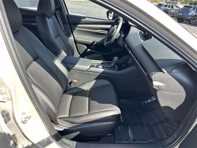 2025 Mazda Mazda3 2.5 Select Sport photo 16