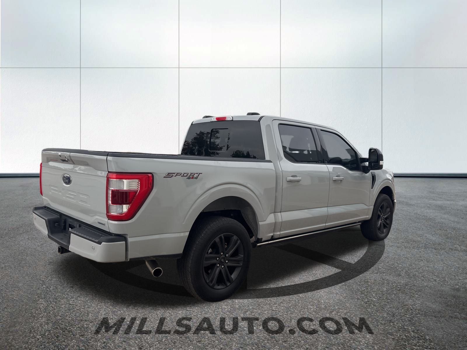 2023 Ford F-150 Lariat photo 3