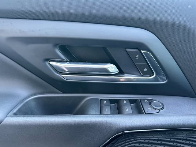 2026 Chevrolet Silverado EV LT photo 11