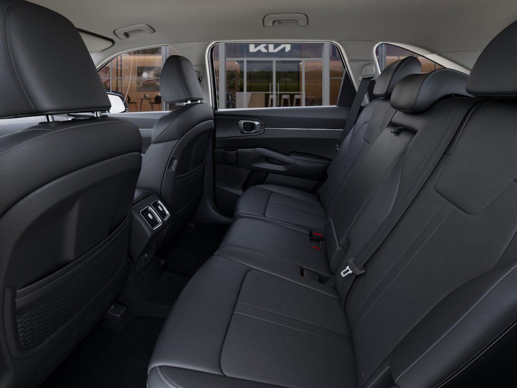 2025 Kia Sorento S photo 17