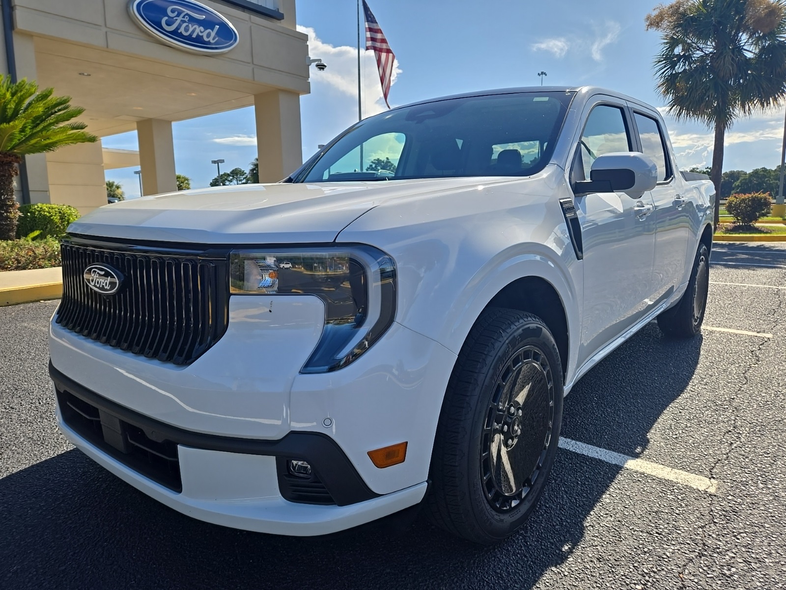 New 2025 Oxford White Ford Lobo™ image 1