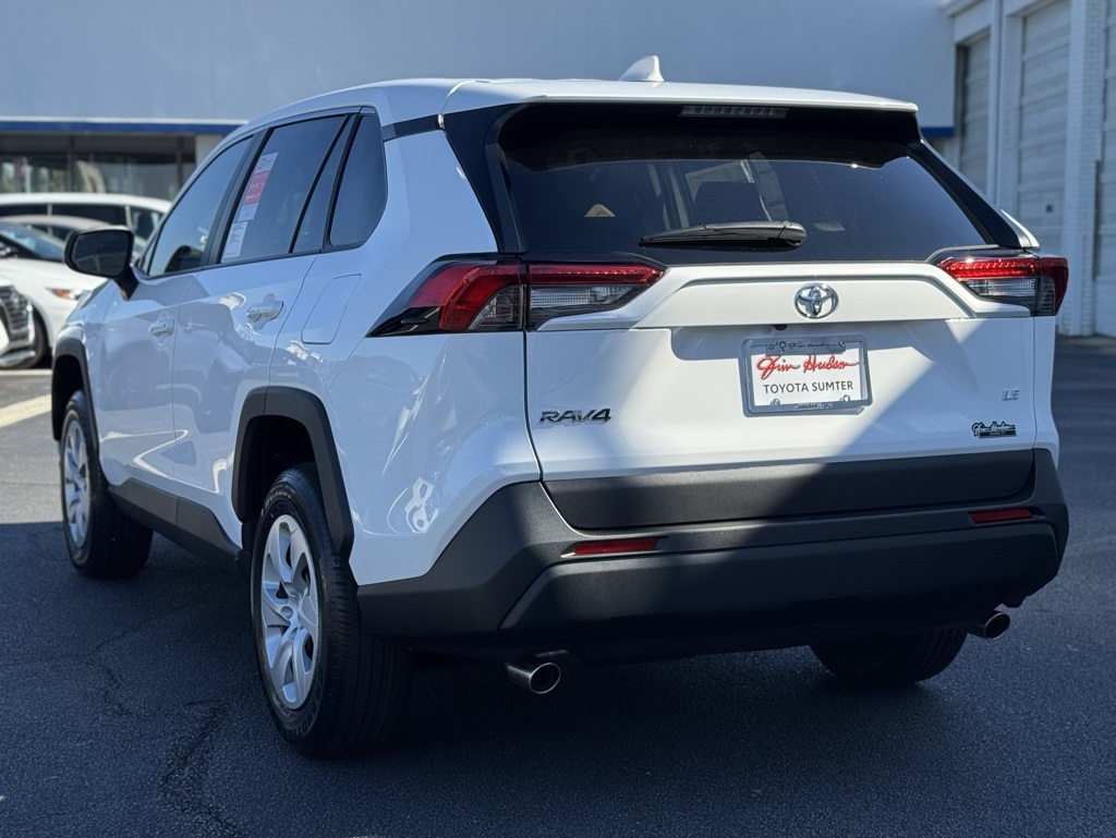 2025 Toyota RAV4 LE photo 2