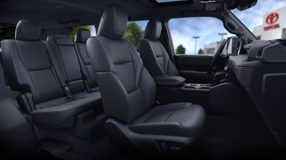 2025 Toyota Land Cruiser photo 18