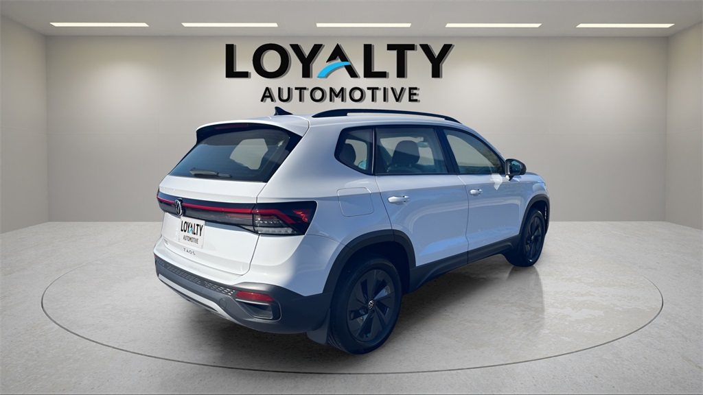 2025 Volkswagen Taos S photo 4